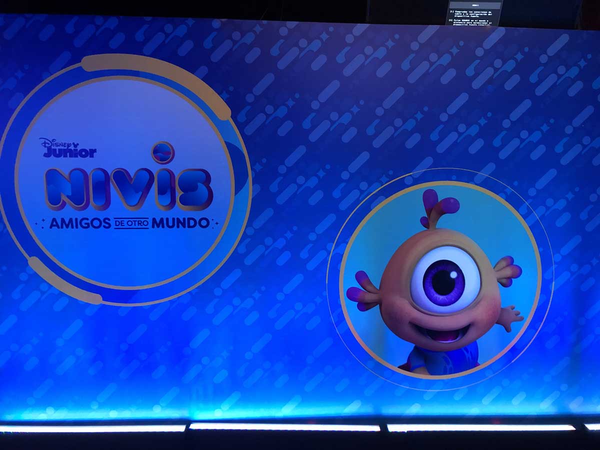 Nivis amigos de otro best sale mundo peluches